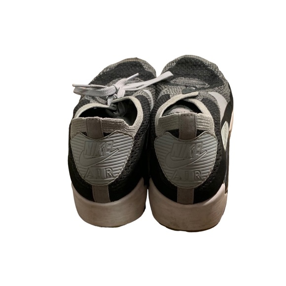 Nike men's athletic basketball sneakers shoes mesh knit shoes size 11.5 READ - Picture 3 of 7